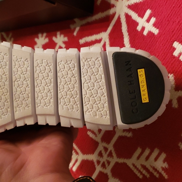 cole haan zerogrand slip ons 9.5 - Picture 5 of 6